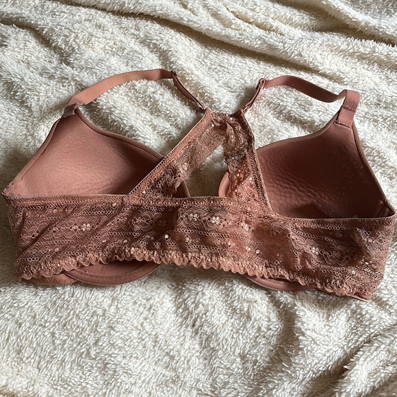 Front Closure Bra - Picture 2 of 2